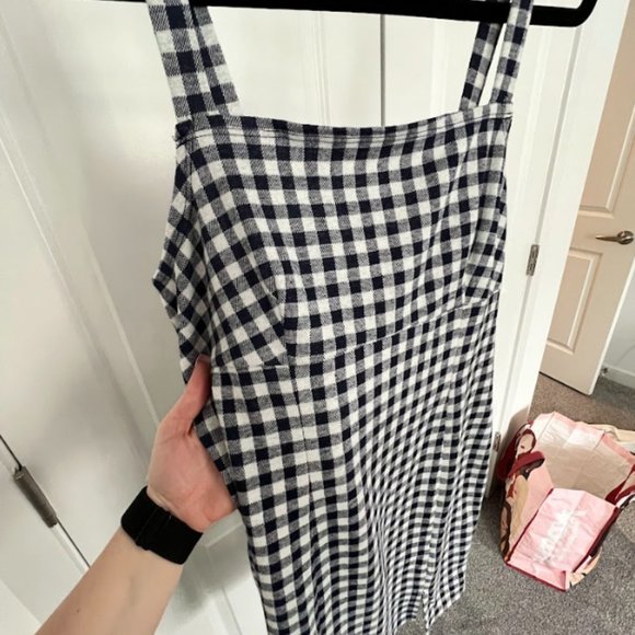 The general good plaid dress W/ Slit - Picture 5 of 9